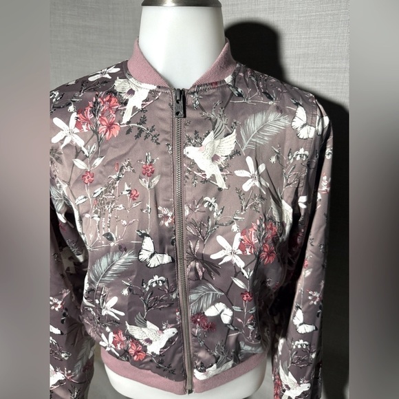 XS Aeropostale floral jacket pretty lined silky flower coat - Picture 8 of 8